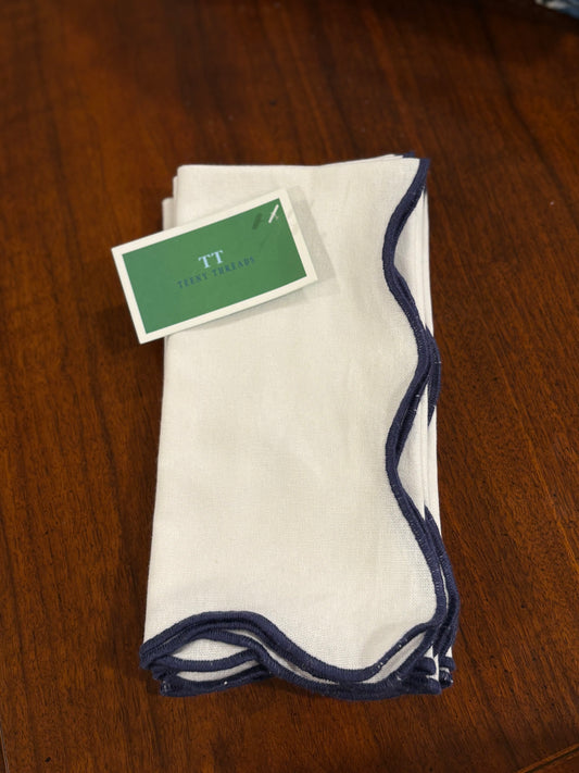 Navy Scalloped Edge Napkin - 4 set